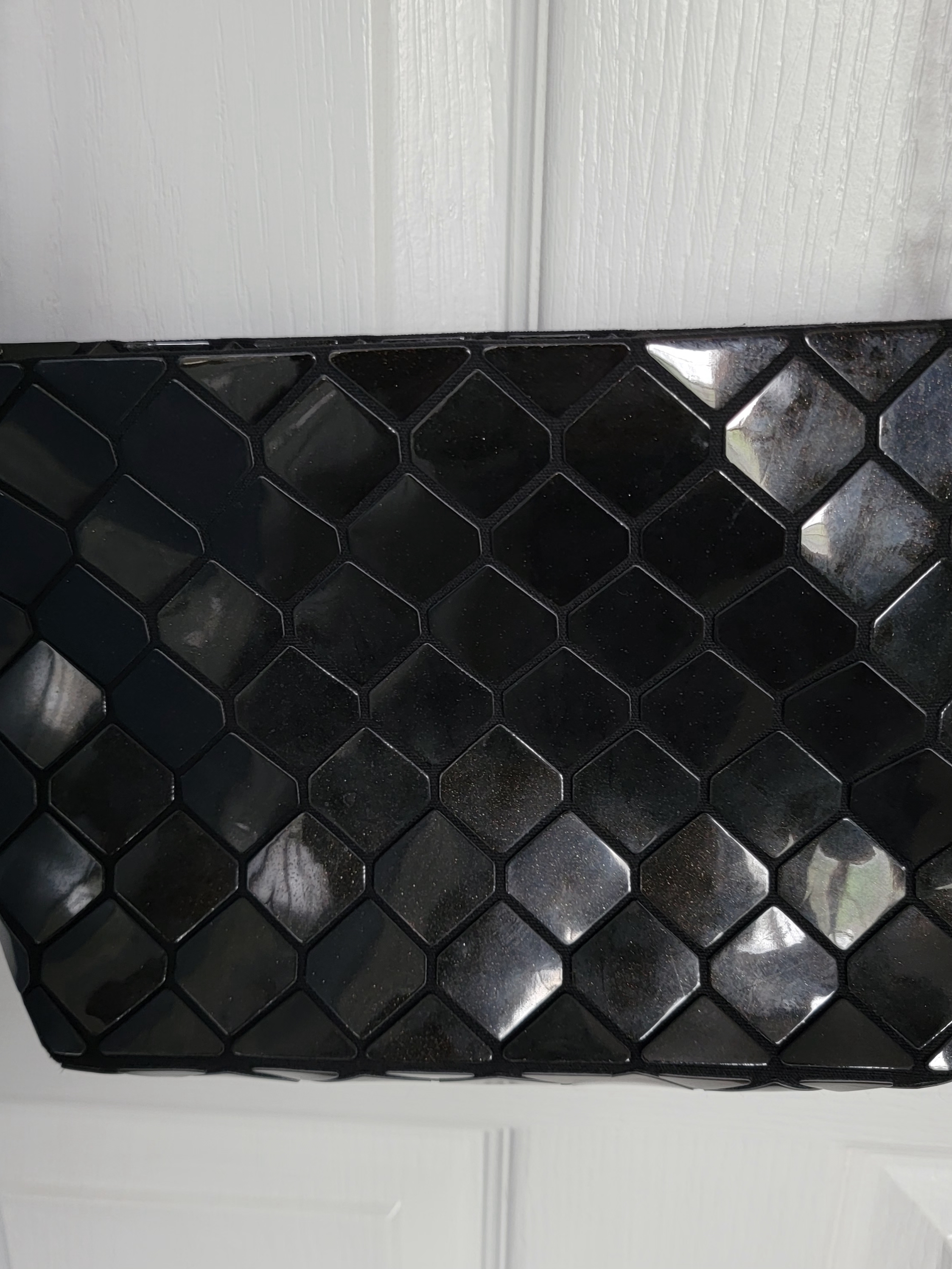 Sleek Black Geometric Crossbody Bag  Modern Shine
